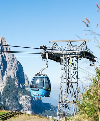 mit-der-seiser-alm-bahn-ins-wanderparadies-seiser-alm